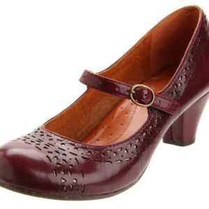 Naya Castalia Mary Jane Heels